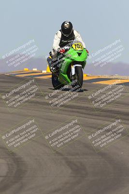 media/Oct-08-2023-CVMA (Sun) [[dbfe88ae3c]]/Race 3 Amateur Supersport Middleweight/